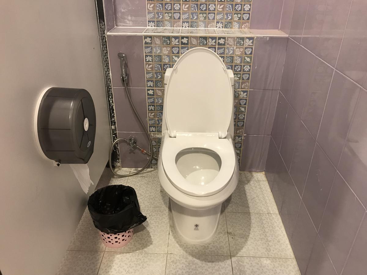 B&B Hostel @ Jomtien Экстерьер фото